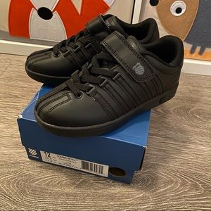 K-Swiss Classic VN VLC Shoes (Little Kids 12)